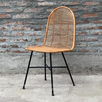 SILLA DE MIMBRE HUEVO