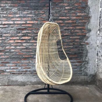 Sillón Colgante Mimbre natural- Con pedestal